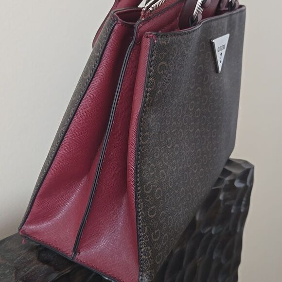 Guess Burgundy and Brown Patterned Handbag - Picture 2 of 6